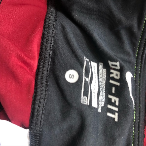 Red snake print Nike Dri fit leggings 🐍 - Picture 4 of 5